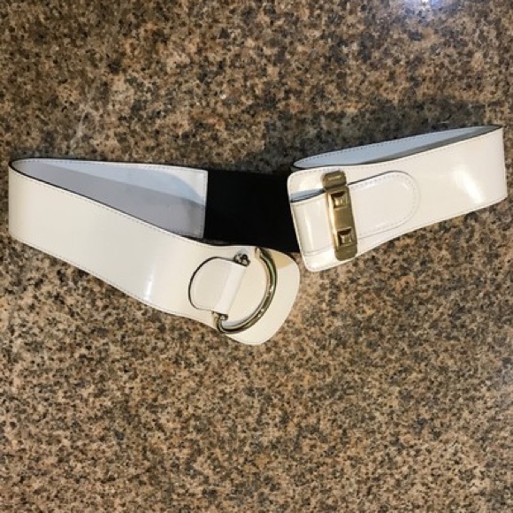 Campomaggi Leather Laser Cut Belt in Moro display picture 1
